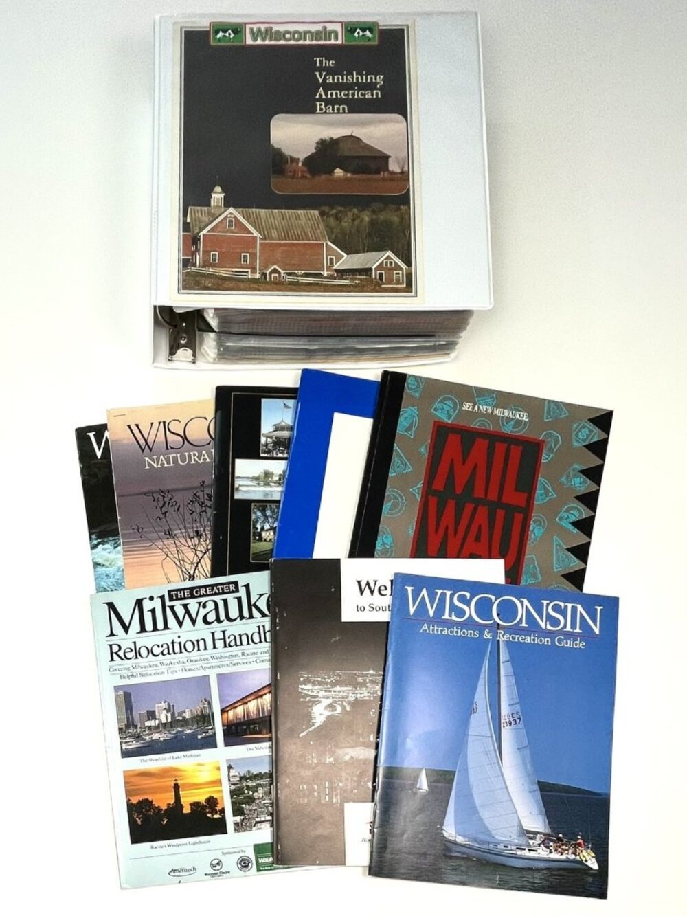 9 VTG WISCONSIN Memorabilia Relocation & Travel GUIDES & Homemade Barn SCRAPBOOK